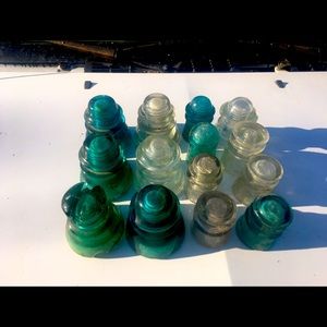 Lot of insulators